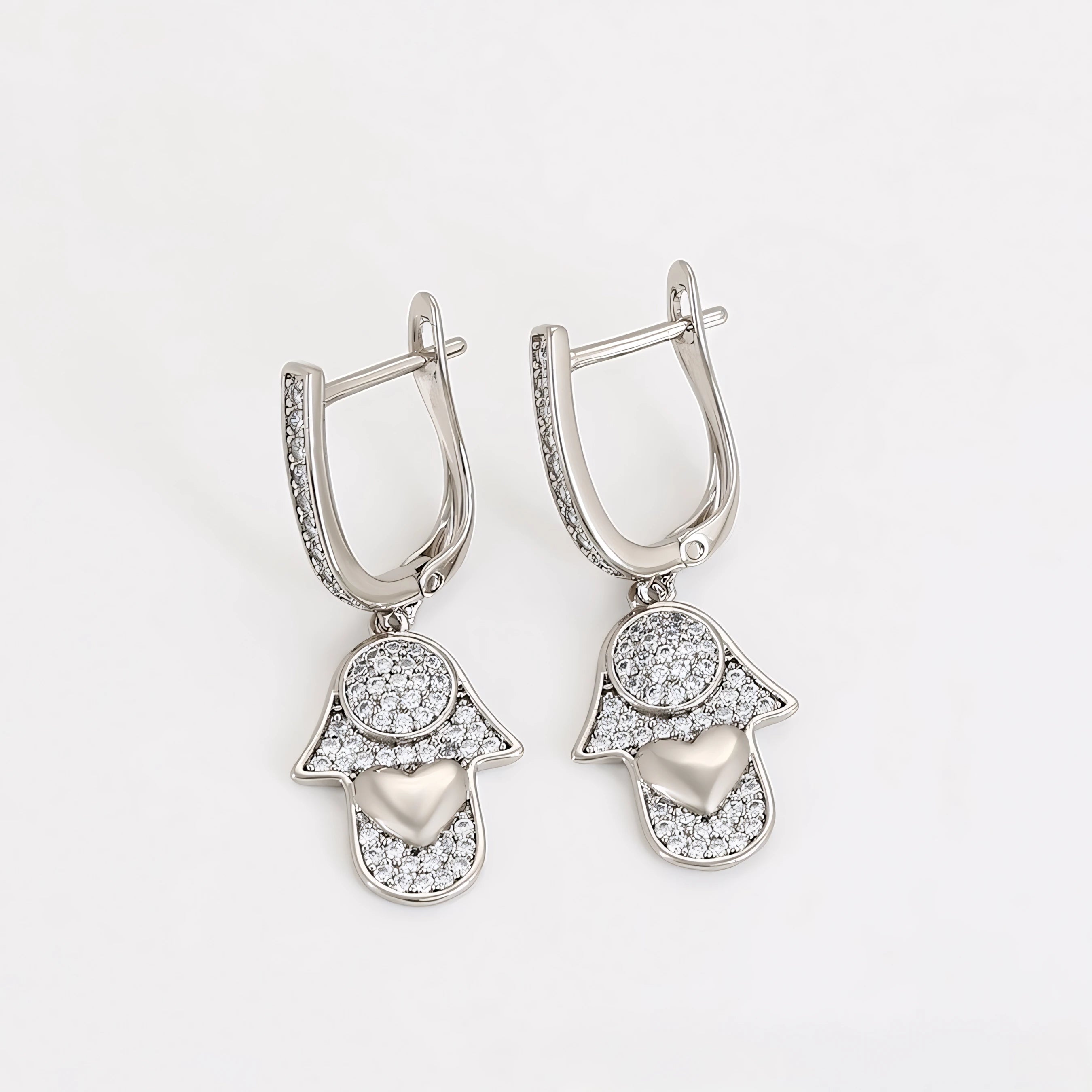 Aretes Mano de Fátima Chapado en Platino con Zirconias