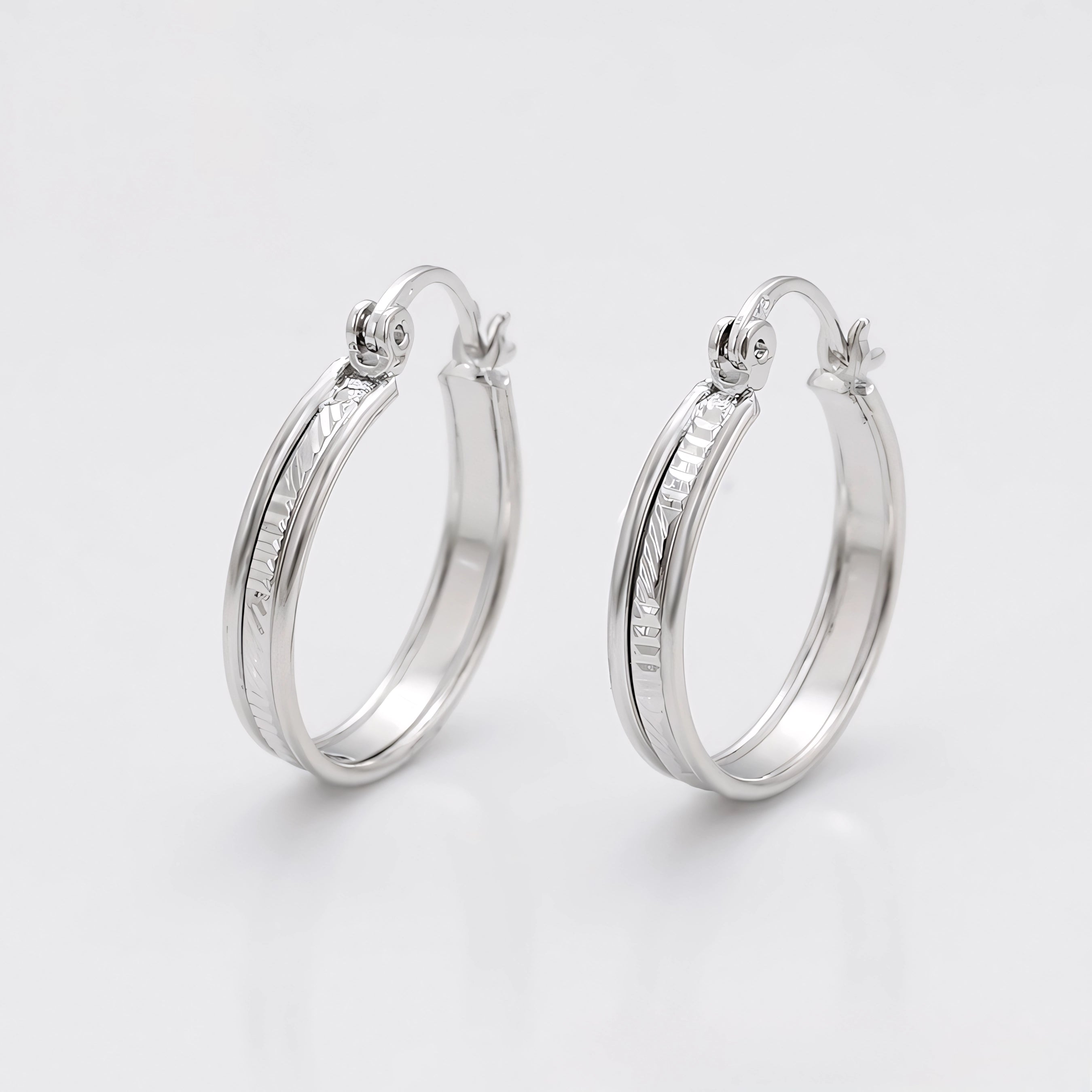 Arracada Elegante Chapada en Platino