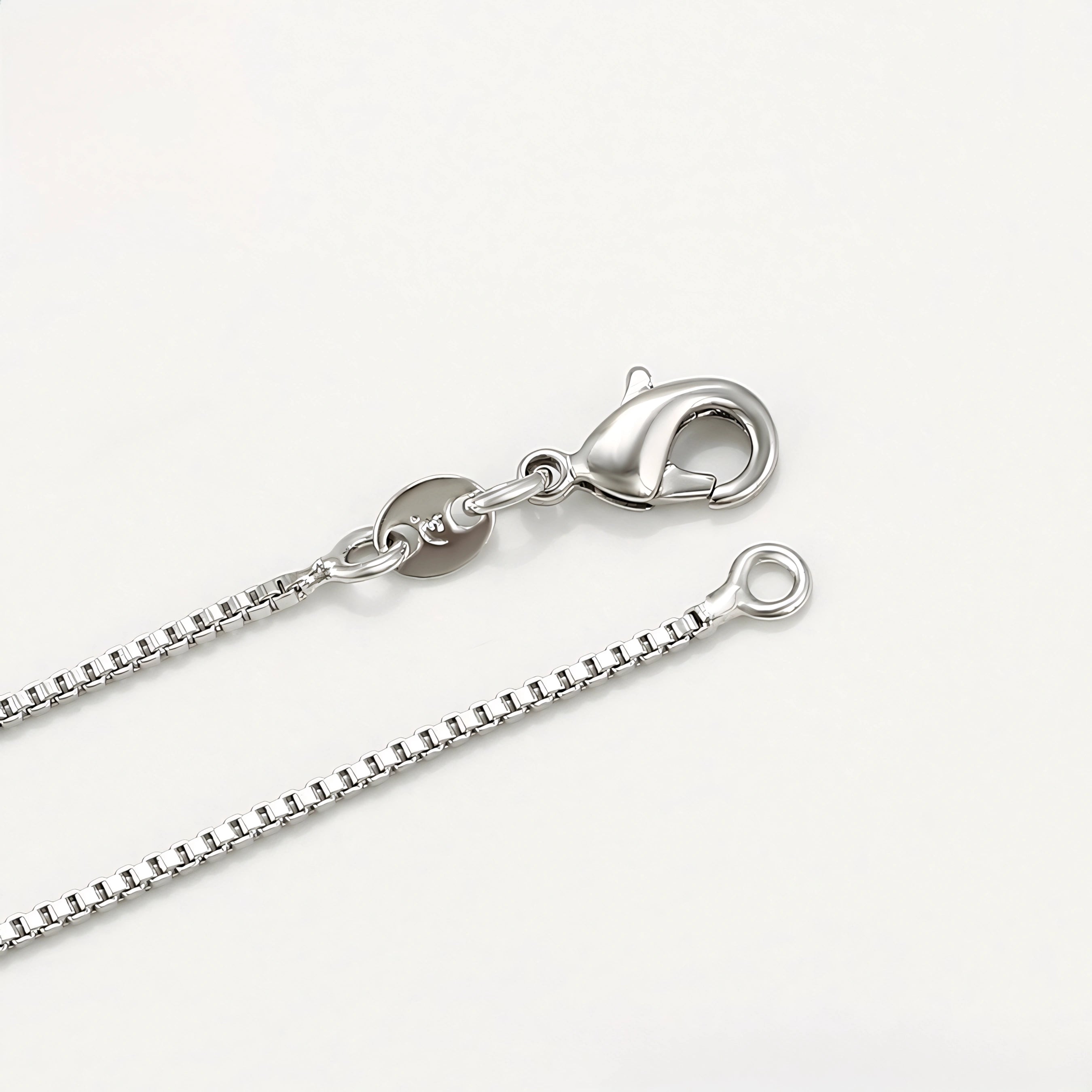 Collar Luna Y Estrella Con Zirconias Chapado En Platino