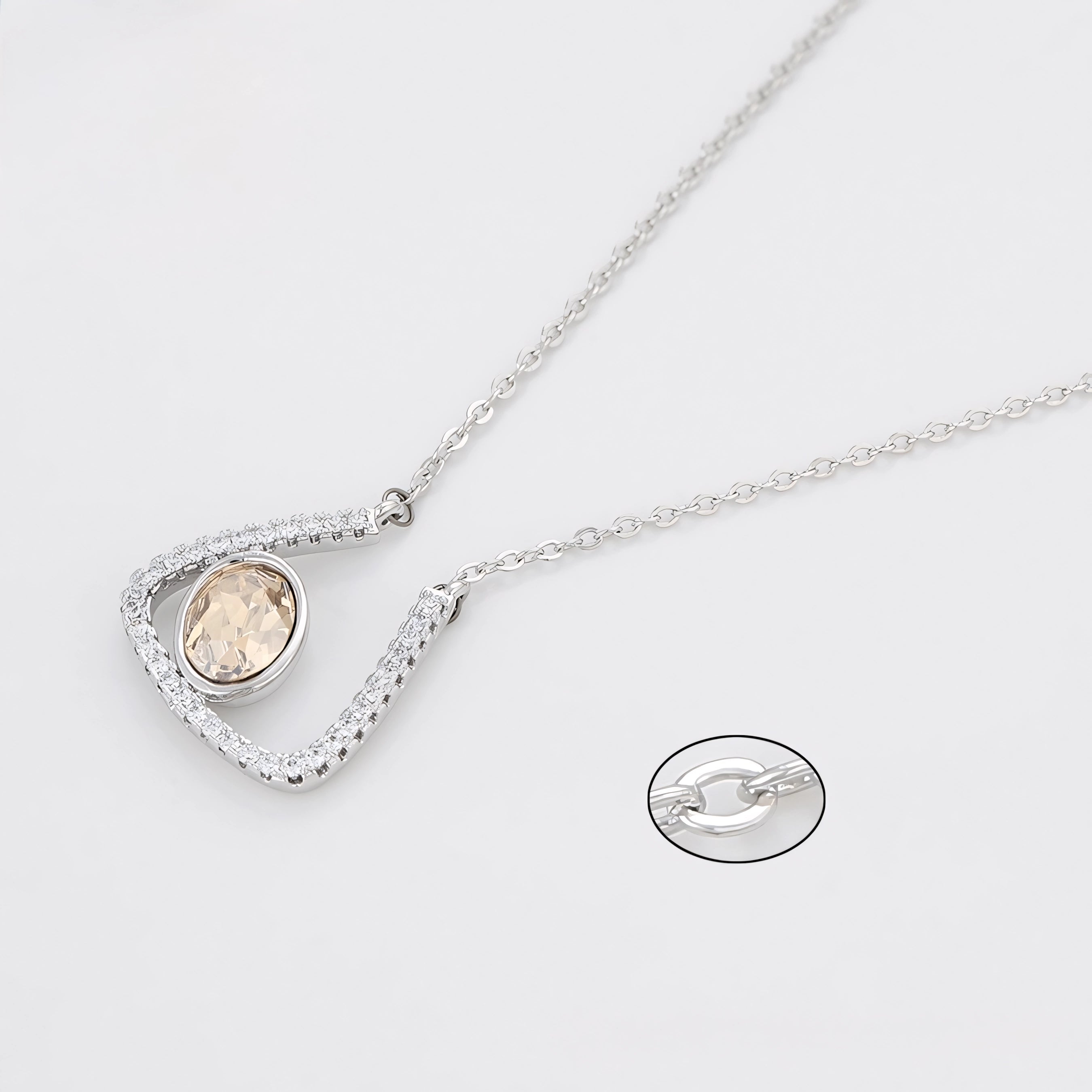 Collar Minimalista Con Zirconias Chapado En Platino