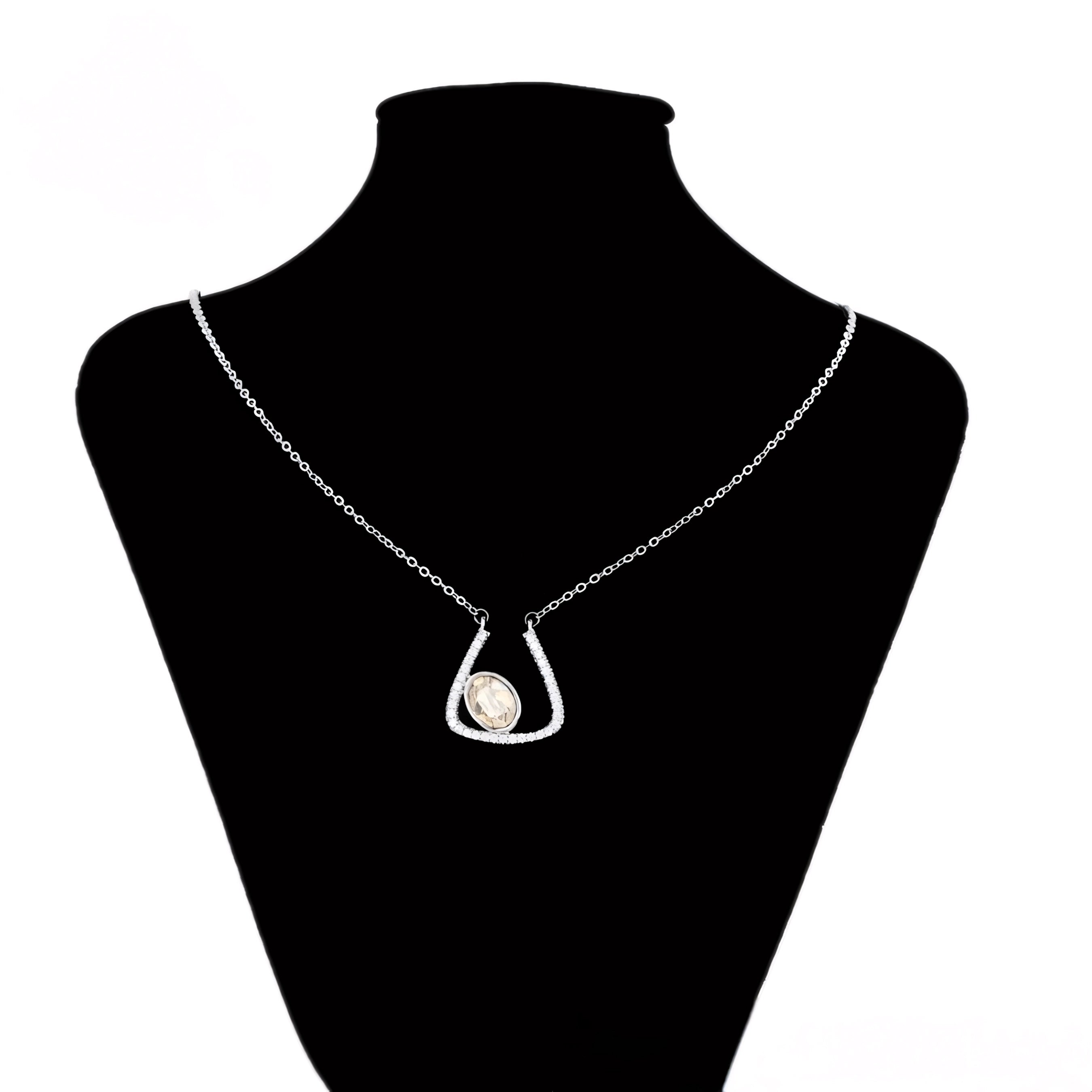 Collar Minimalista Con Zirconias Chapado En Platino