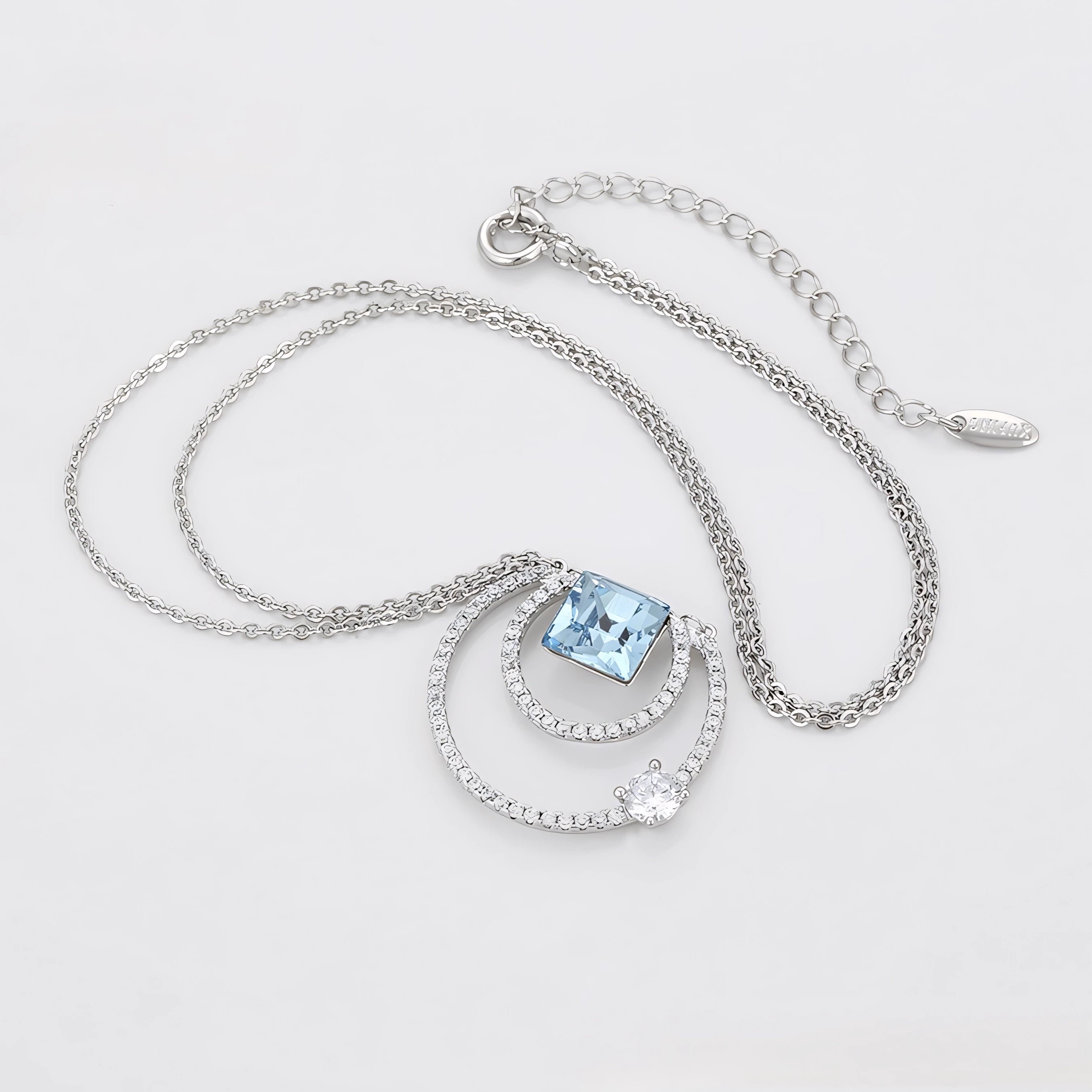 Collar Piedra Azul Con Zirconias Chapado En Platino