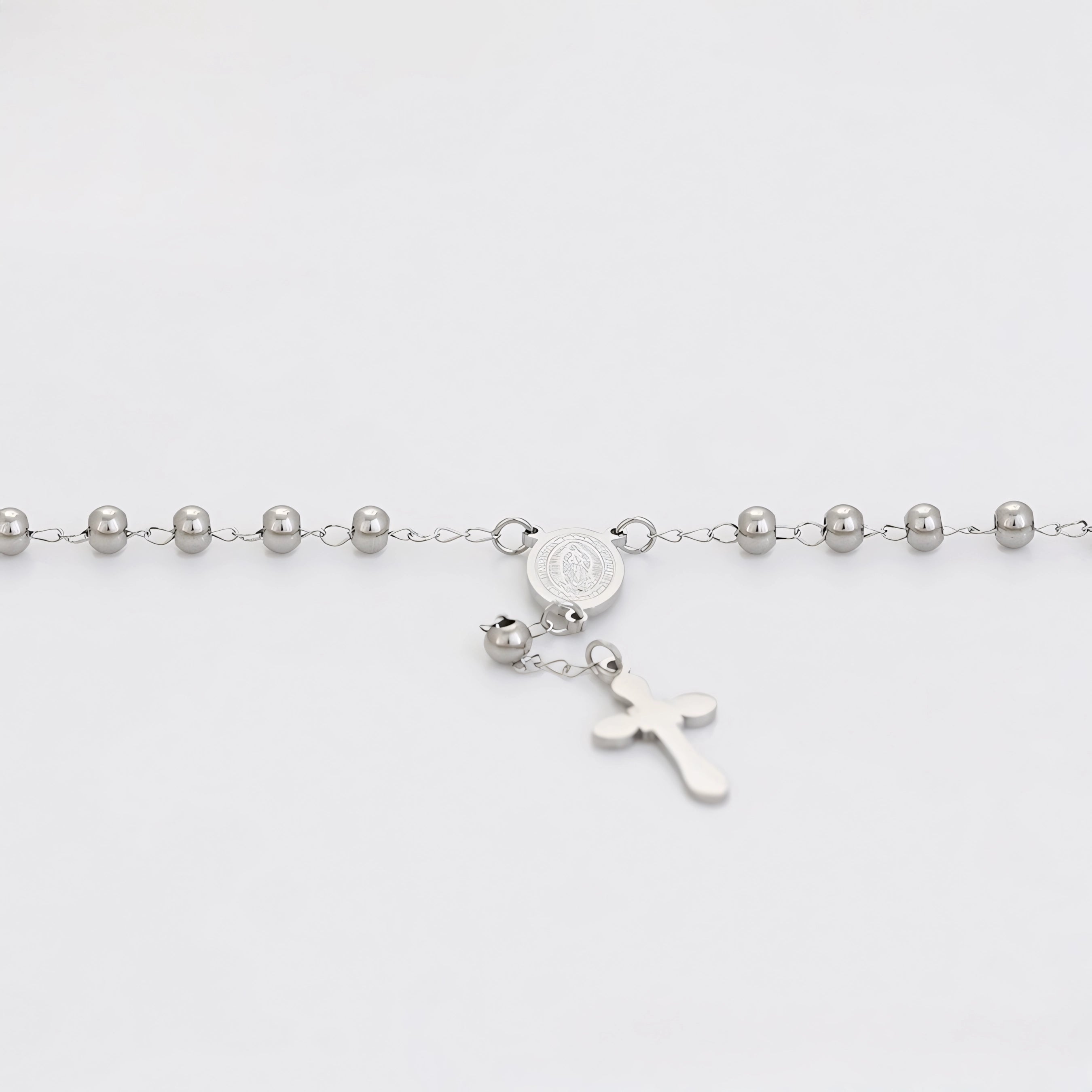 Pulsera Rosario Religiosa Chapada en Platino Estilo Clásico