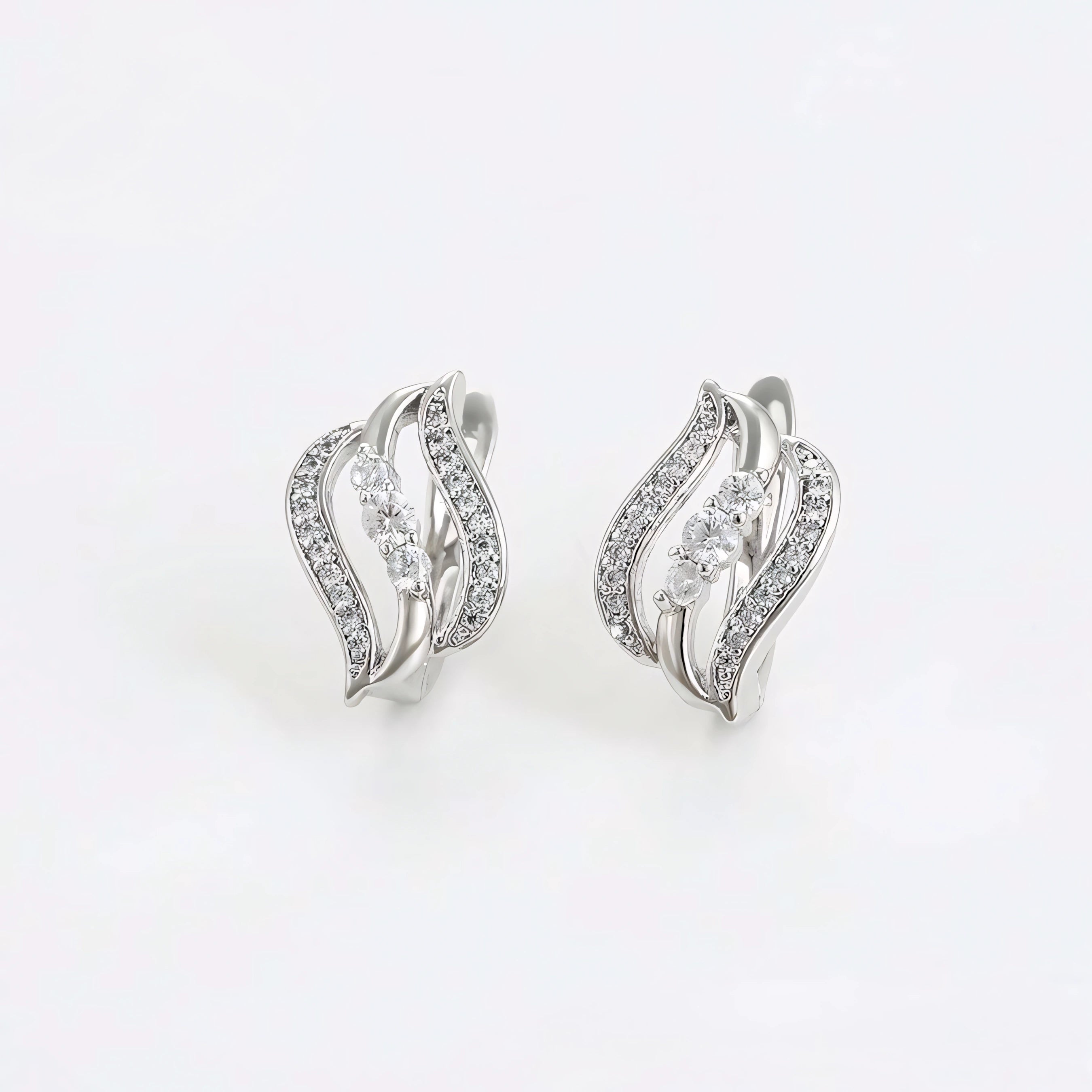 Set de Aretes y Anillo Chapado en Platino Elegante y Moderno