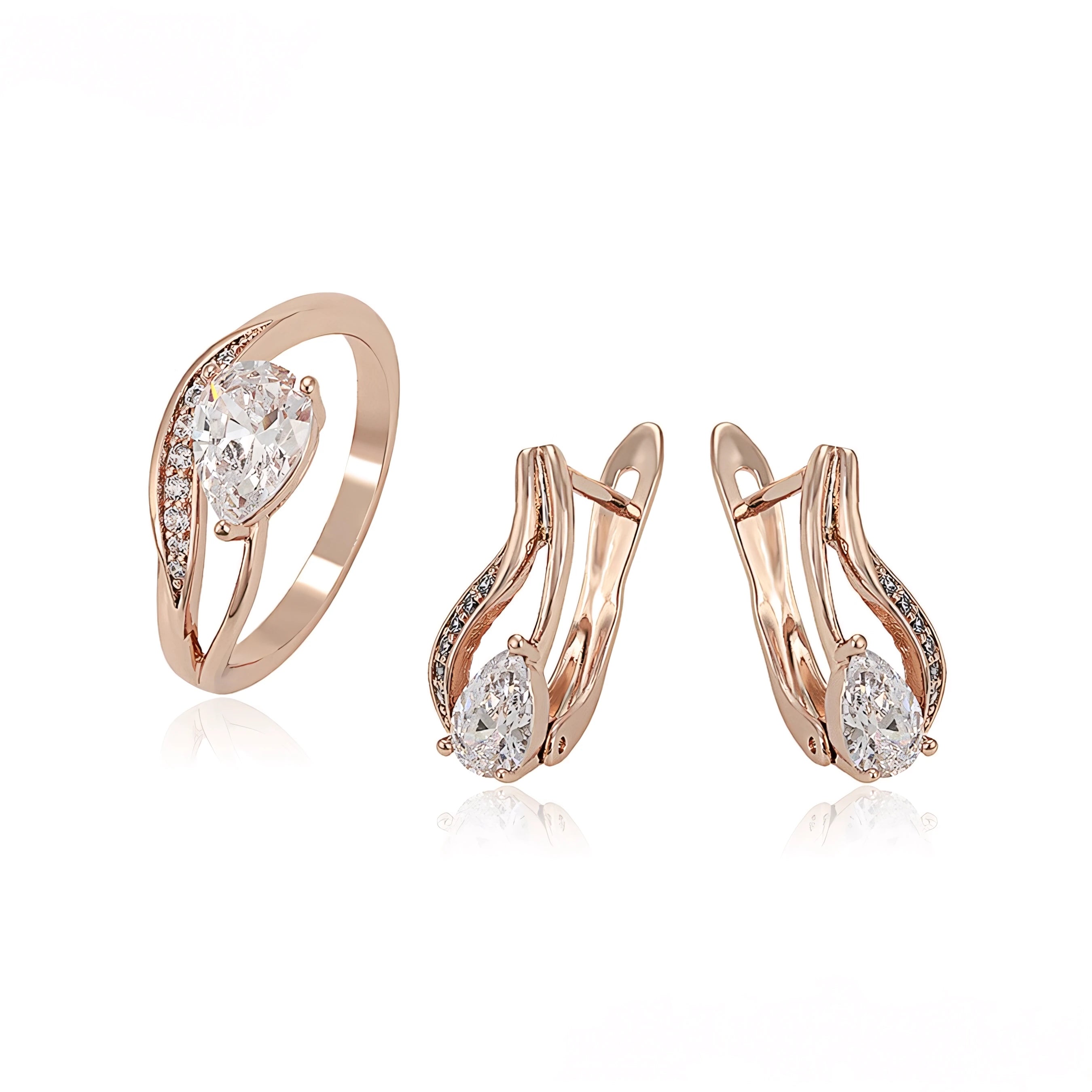 Set de Aretes y Anillo en Oro Laminado Rosa Elegante y Moderno