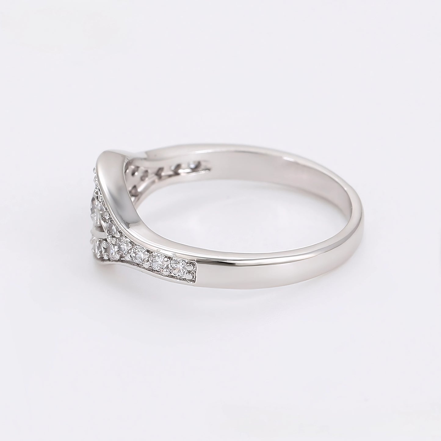 Set de Lujo Anillo Brazalete con Zirconia Incrustada