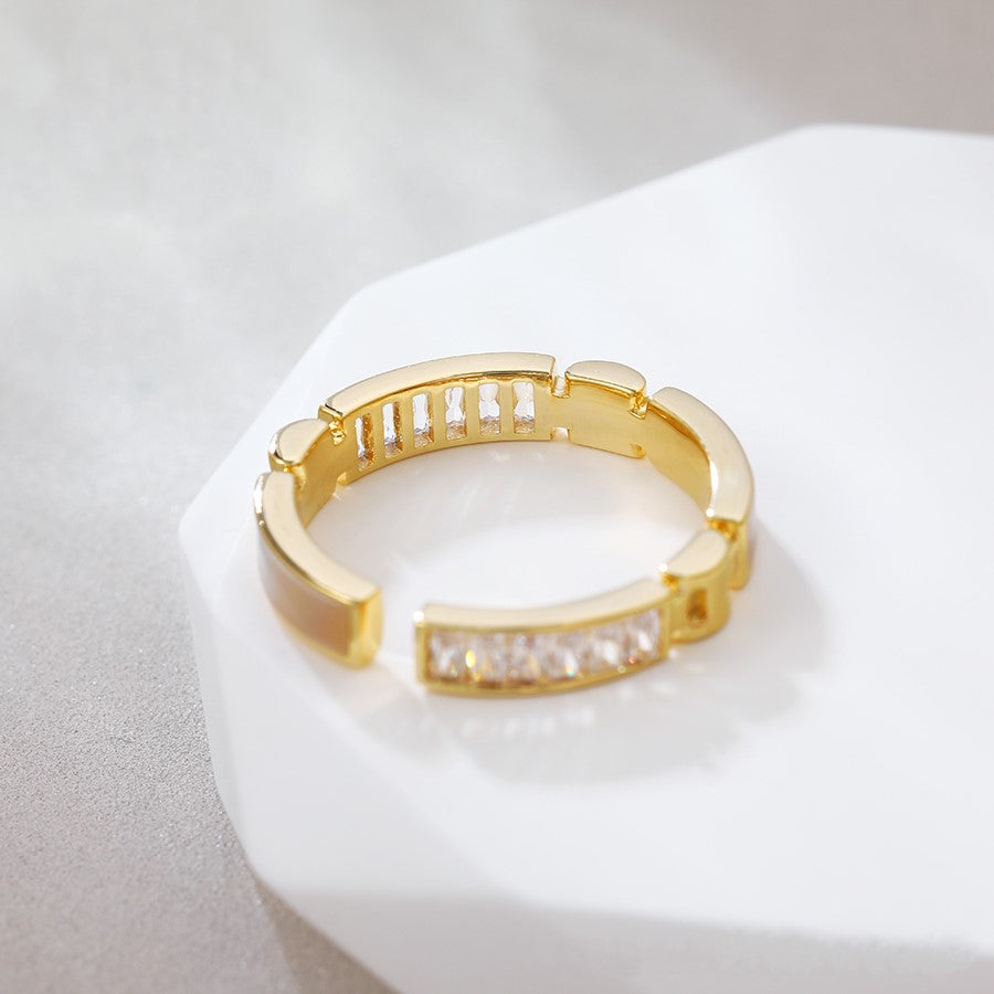 Anillo Baguettes y Concha