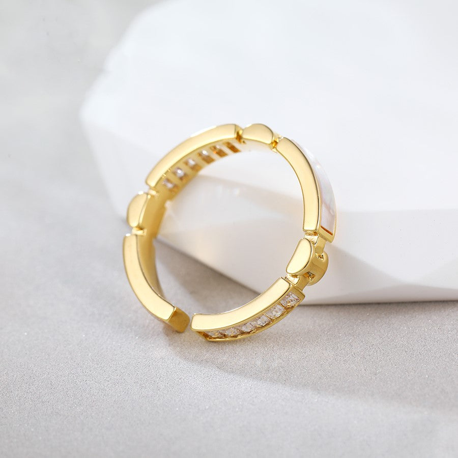 Anillo Baguettes y Concha