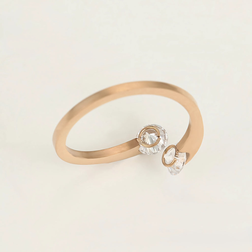 Anillo con Zirconia Acero inoxidable Rosado Elegante y Moderno