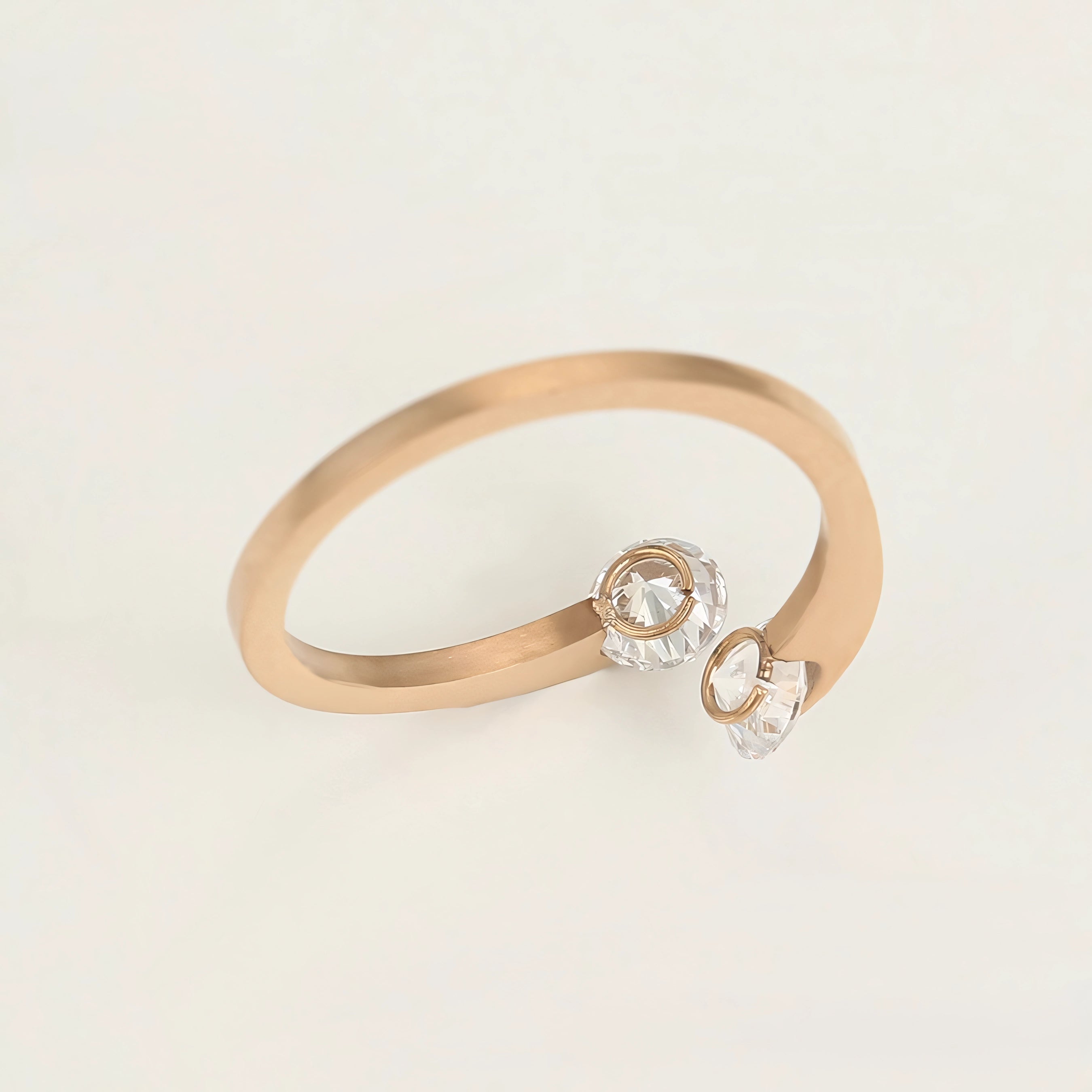 Anillo con Zirconia Acero inoxidable Rosado Elegante y Moderno