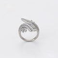 Anillo de Platino con Zirconia Incrustada