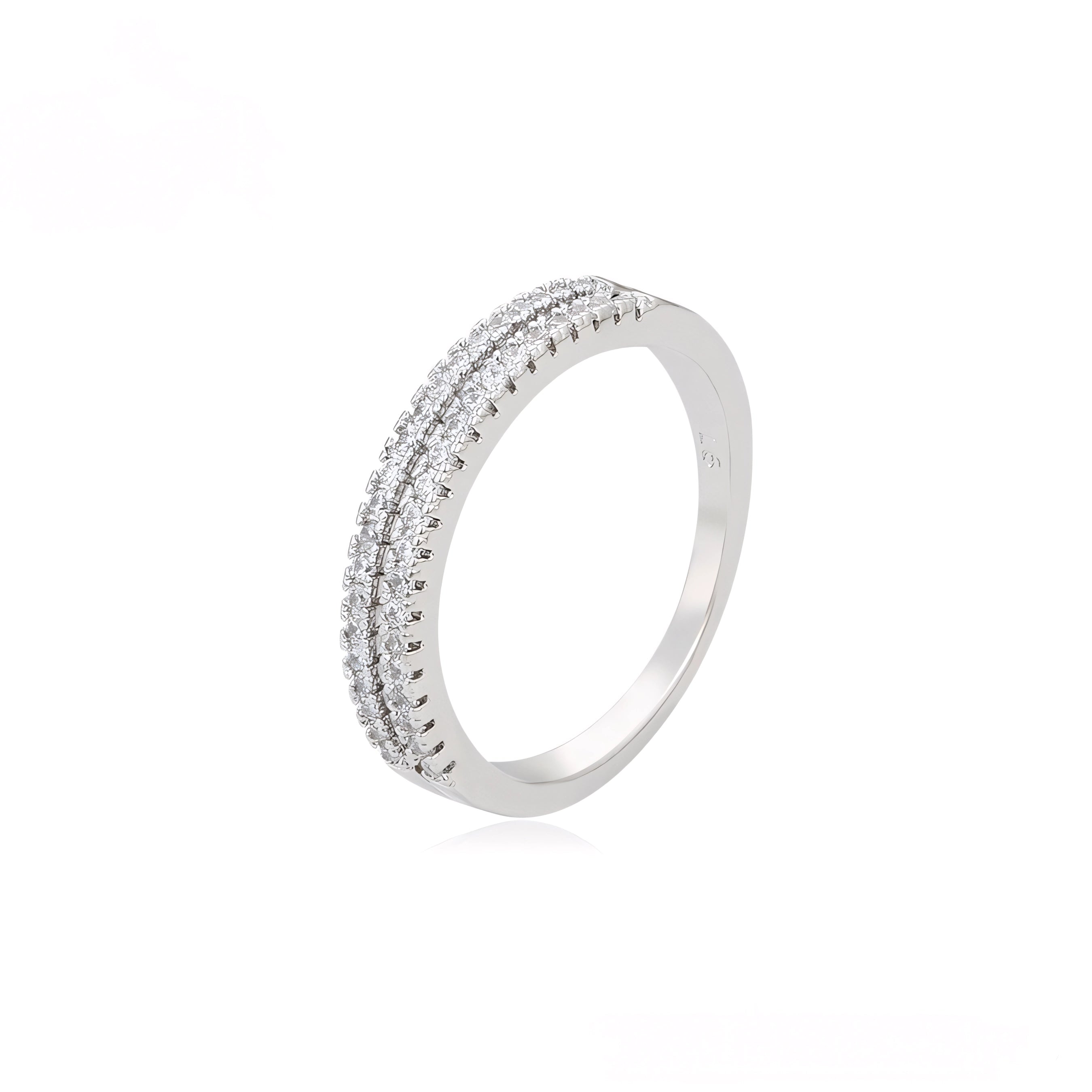 Anillo Elegante con Zirconia Chapado en Platino
