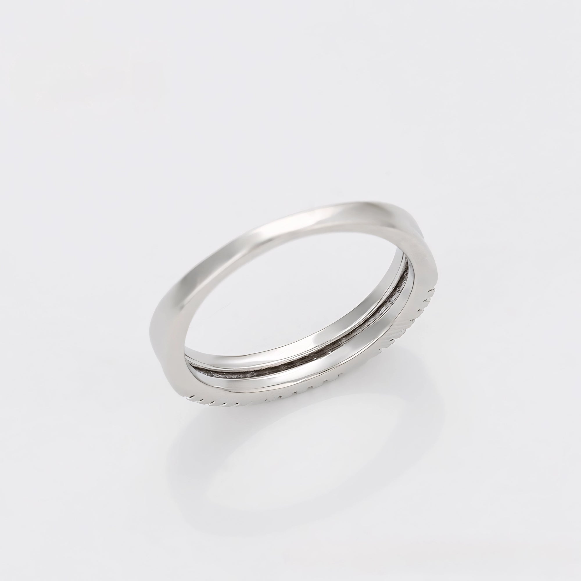 Anillo Elegante con Zirconia Chapado en Platino