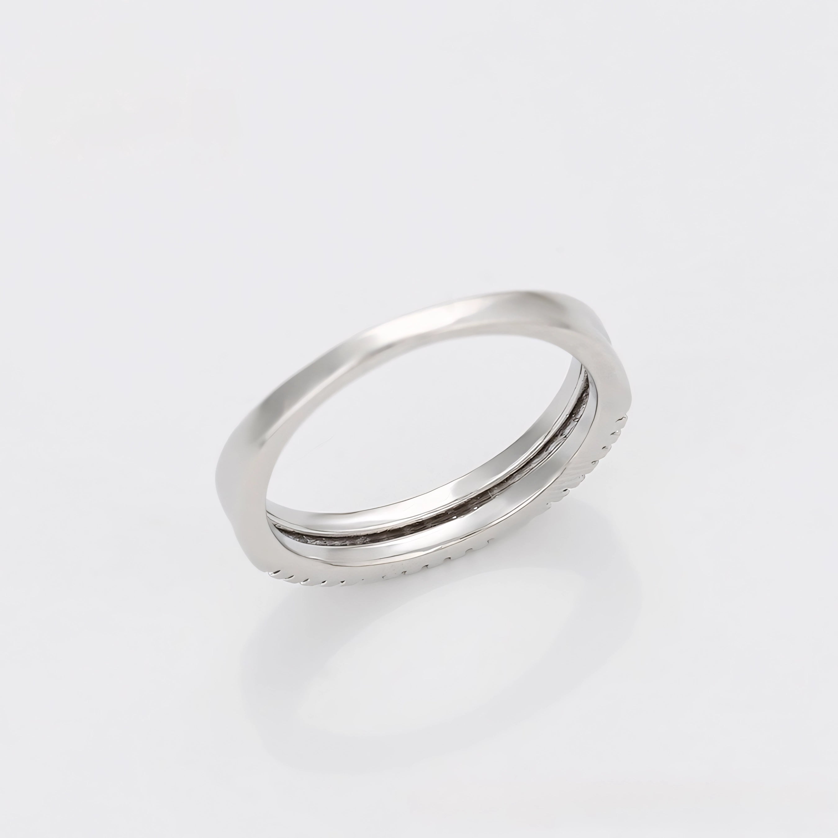 Anillo Elegante con Zirconia Chapado en Platino