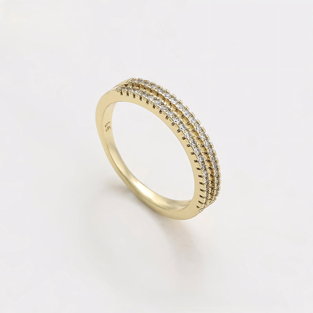 Anillo Elegante con Zirconia de Oro Laminado 14K