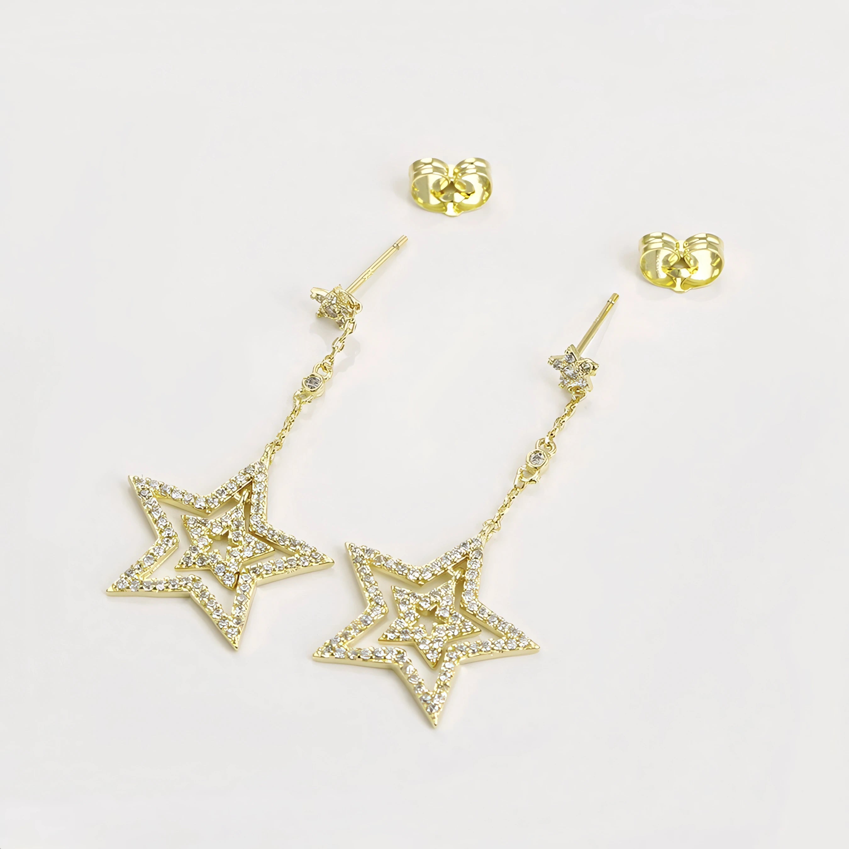 Aretes Largos con Estrellas Oro Laminado 14K