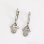 Aretes Mano de Fátima Chapado en Platino con Zirconias