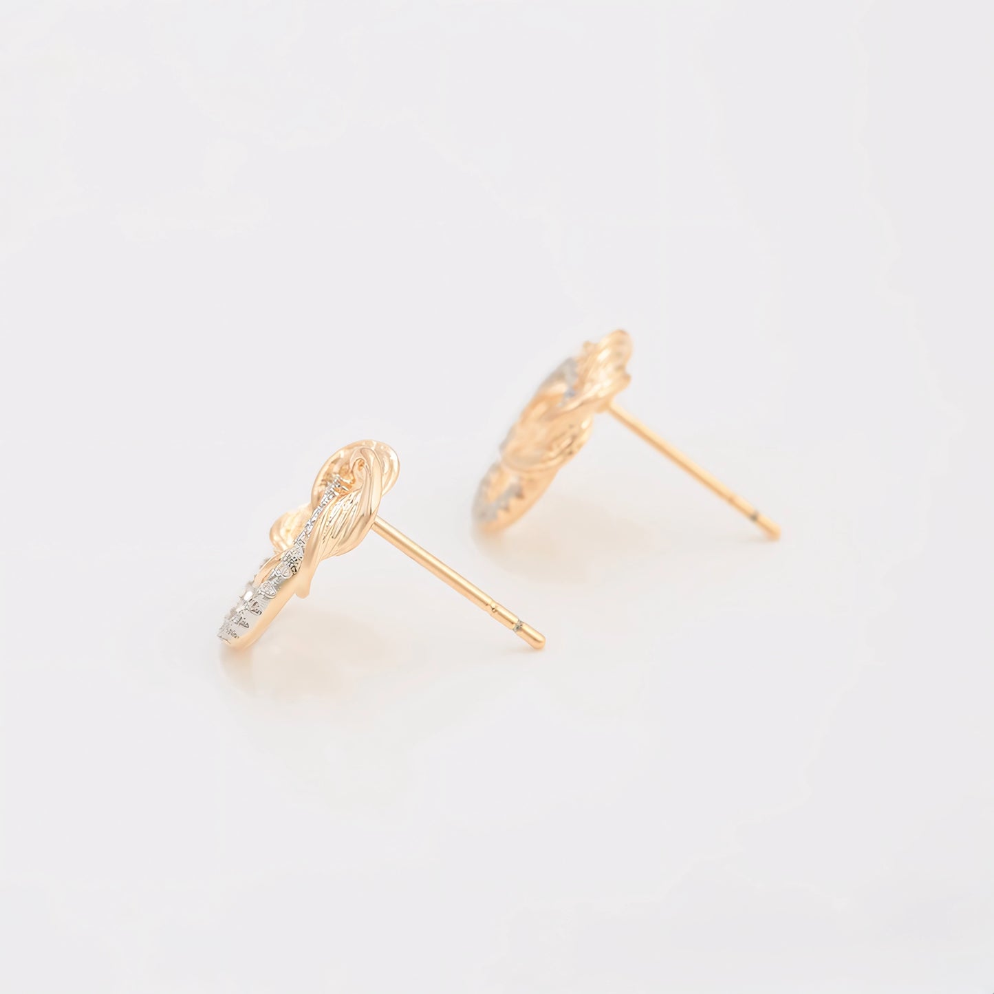Aretes Multicolor con Doble C’rculo en Oro Laminado 18K