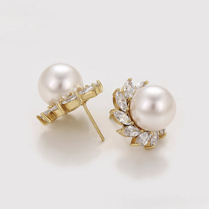 Aretes Redondos con Zirconias y Perla Oro Laminado 14K