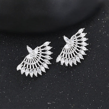 Aretes Serie Deluxe Chapado en Platino con Zirconias