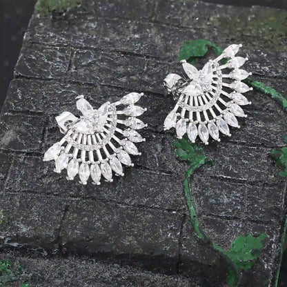 Aretes Serie Deluxe Chapado en Platino con Zirconias