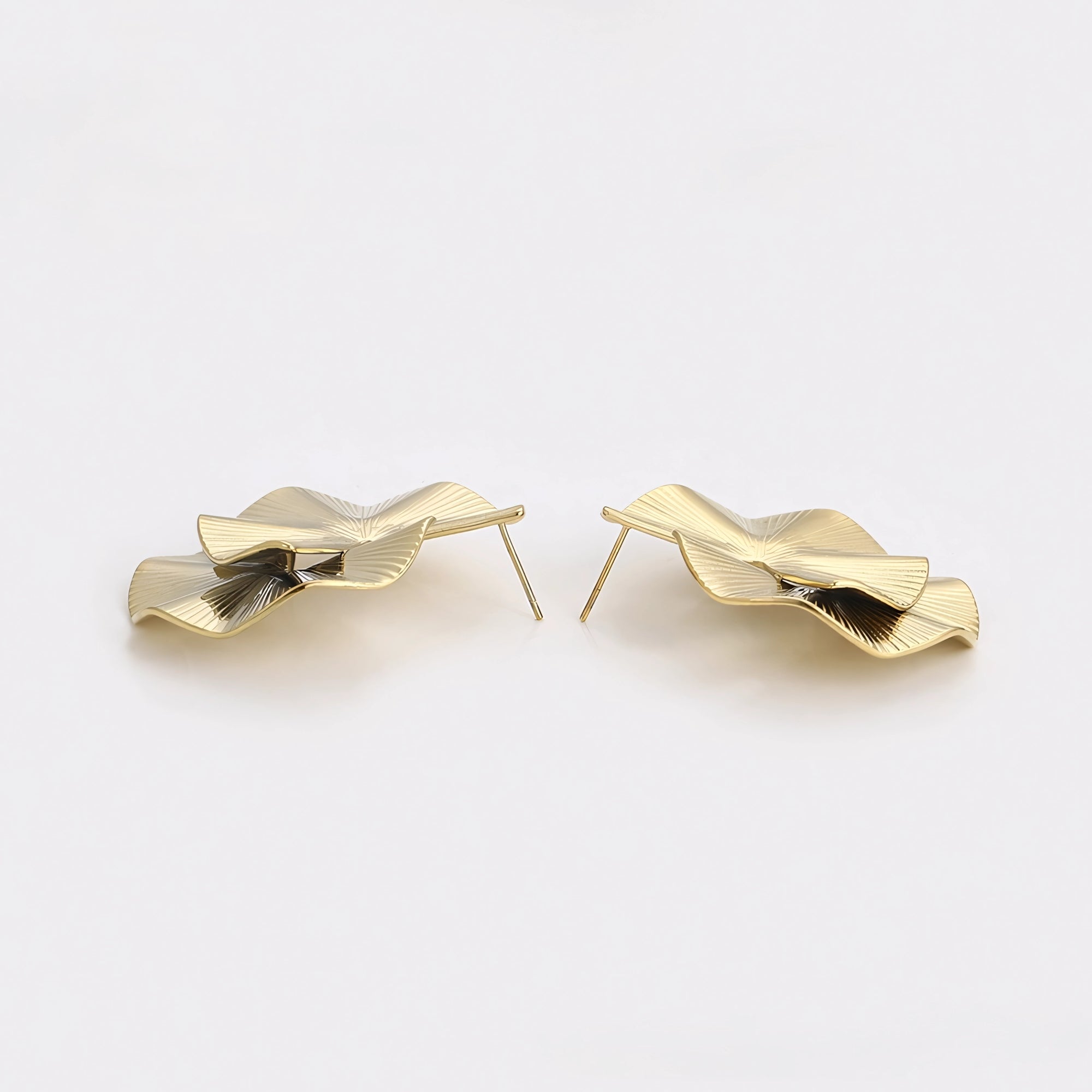 Aretes Simples de Acero Inoxidable 14K