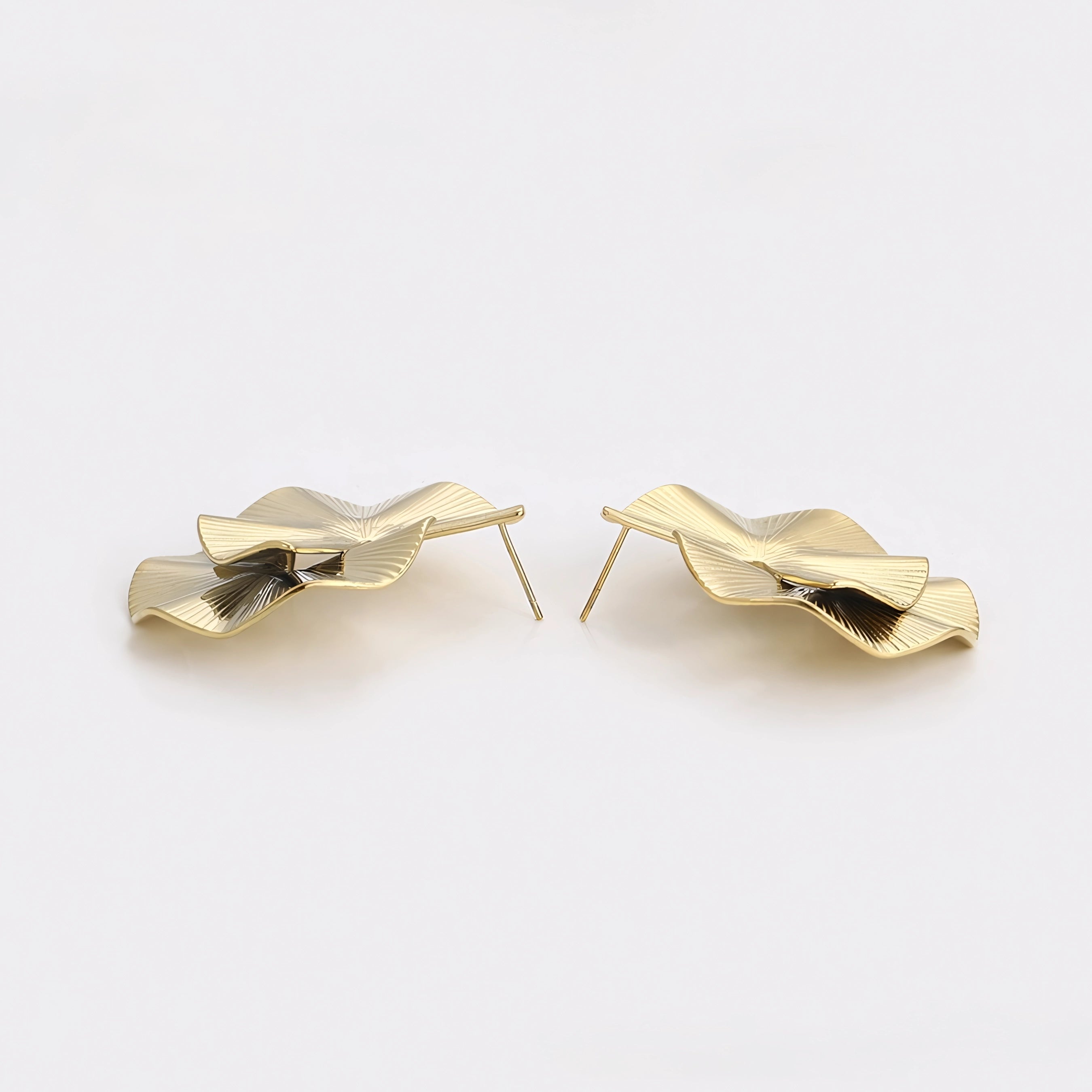 Aretes Simples de Acero Inoxidable 14K
