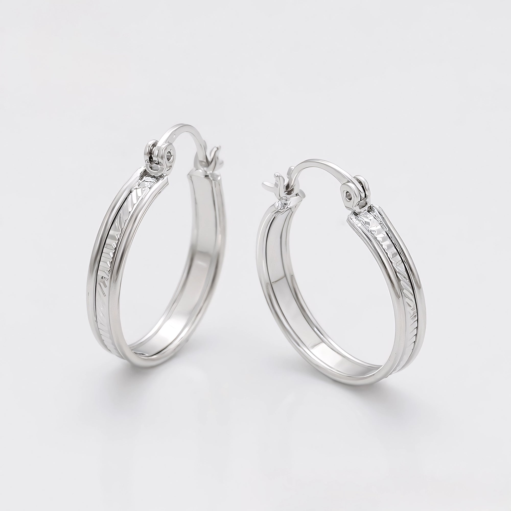 Arracada Elegante Chapada en Platino