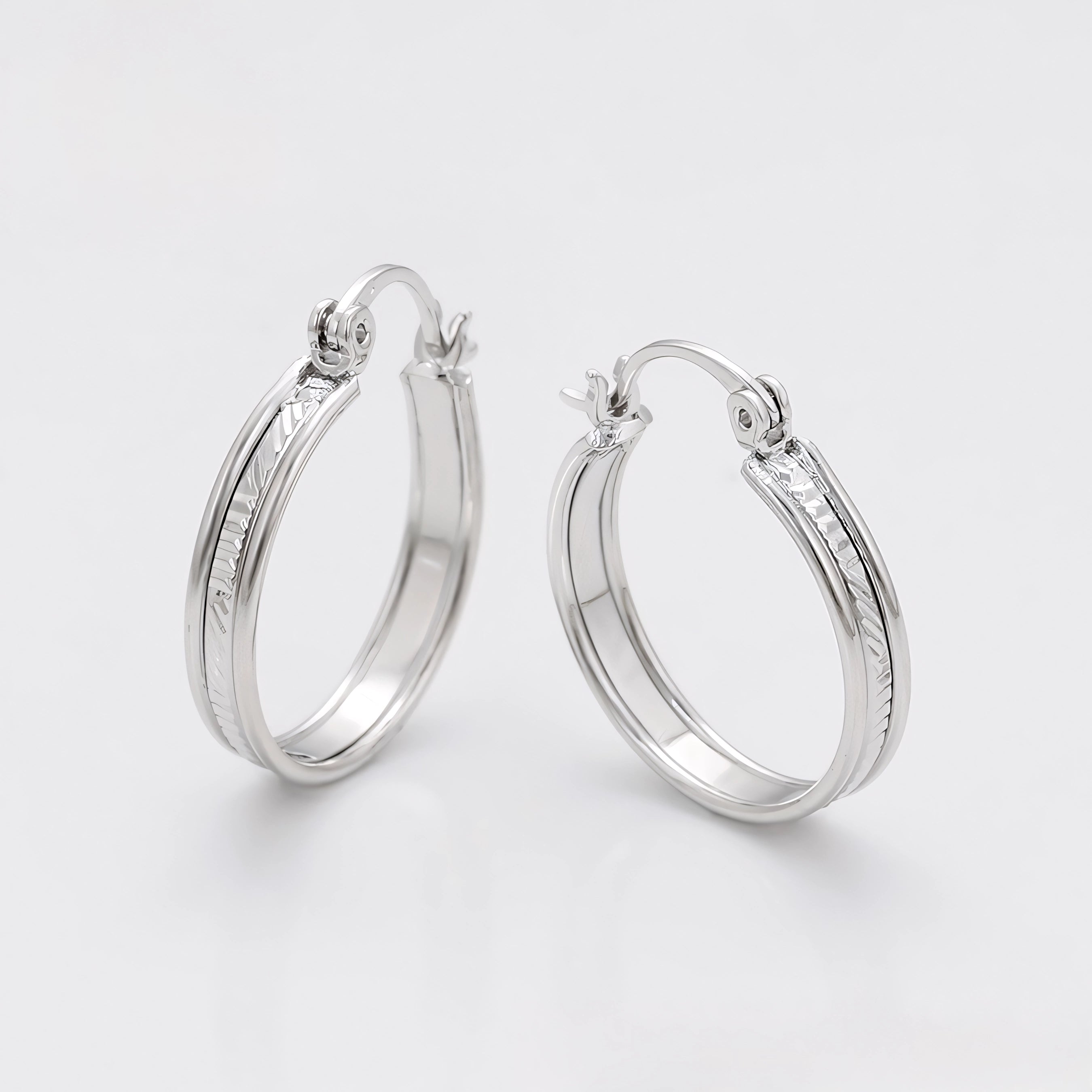 Arracada Elegante Chapada en Platino