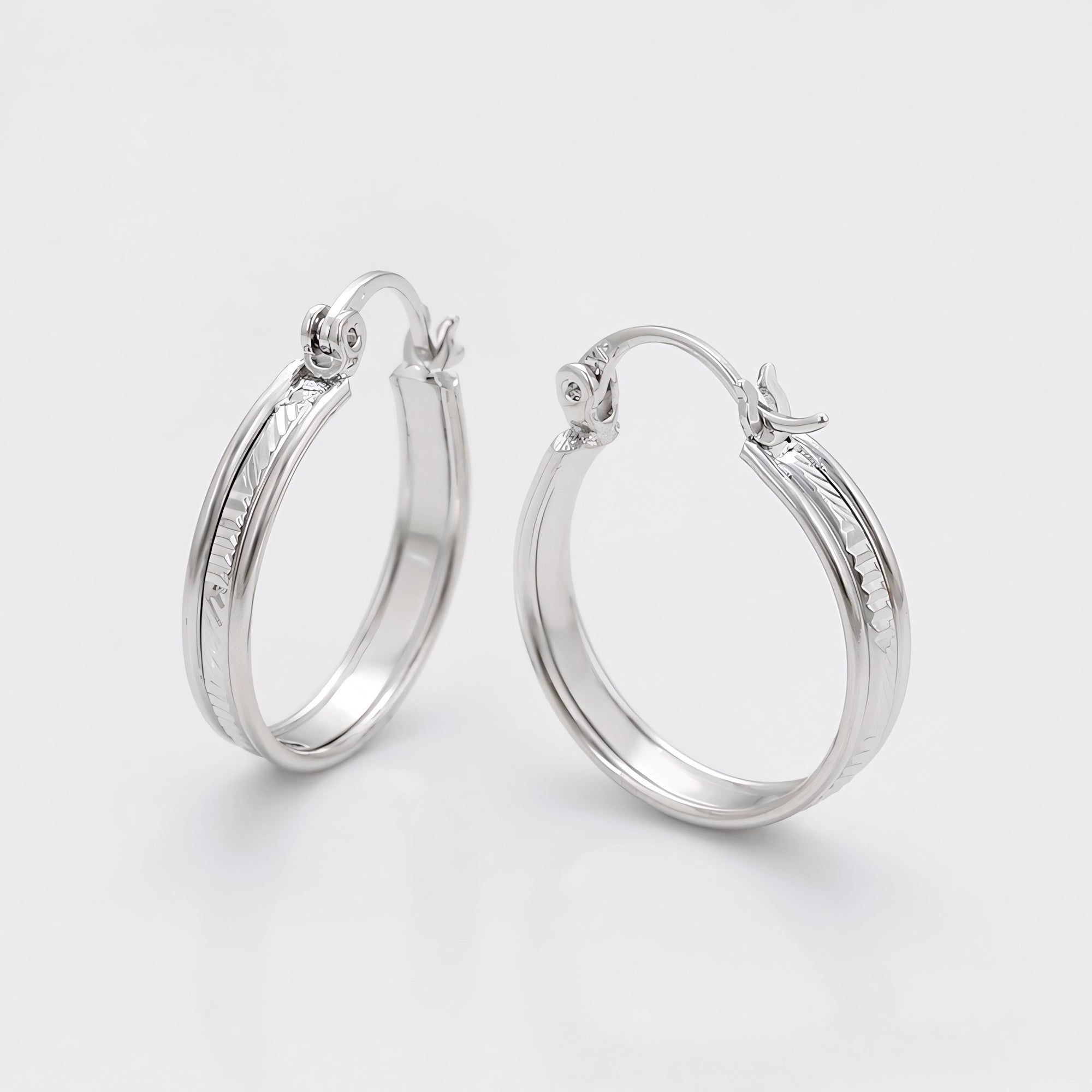 Arracada Elegante Chapada en Platino