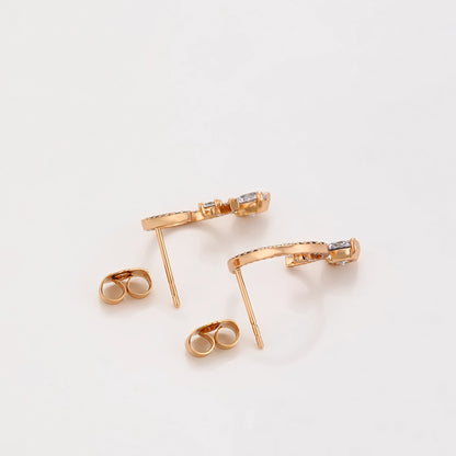 Broquel Semicírculo con Zirconia Elegante Oro Laminado 18K