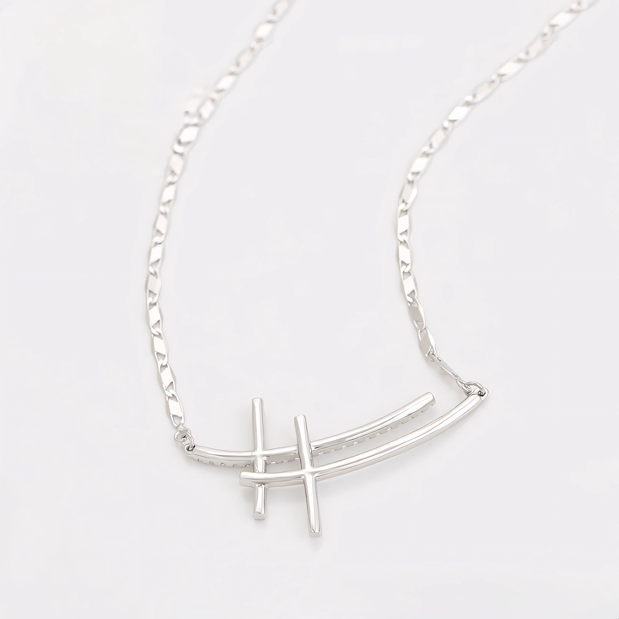 Collar Cruz Clásica Chapado En Platino