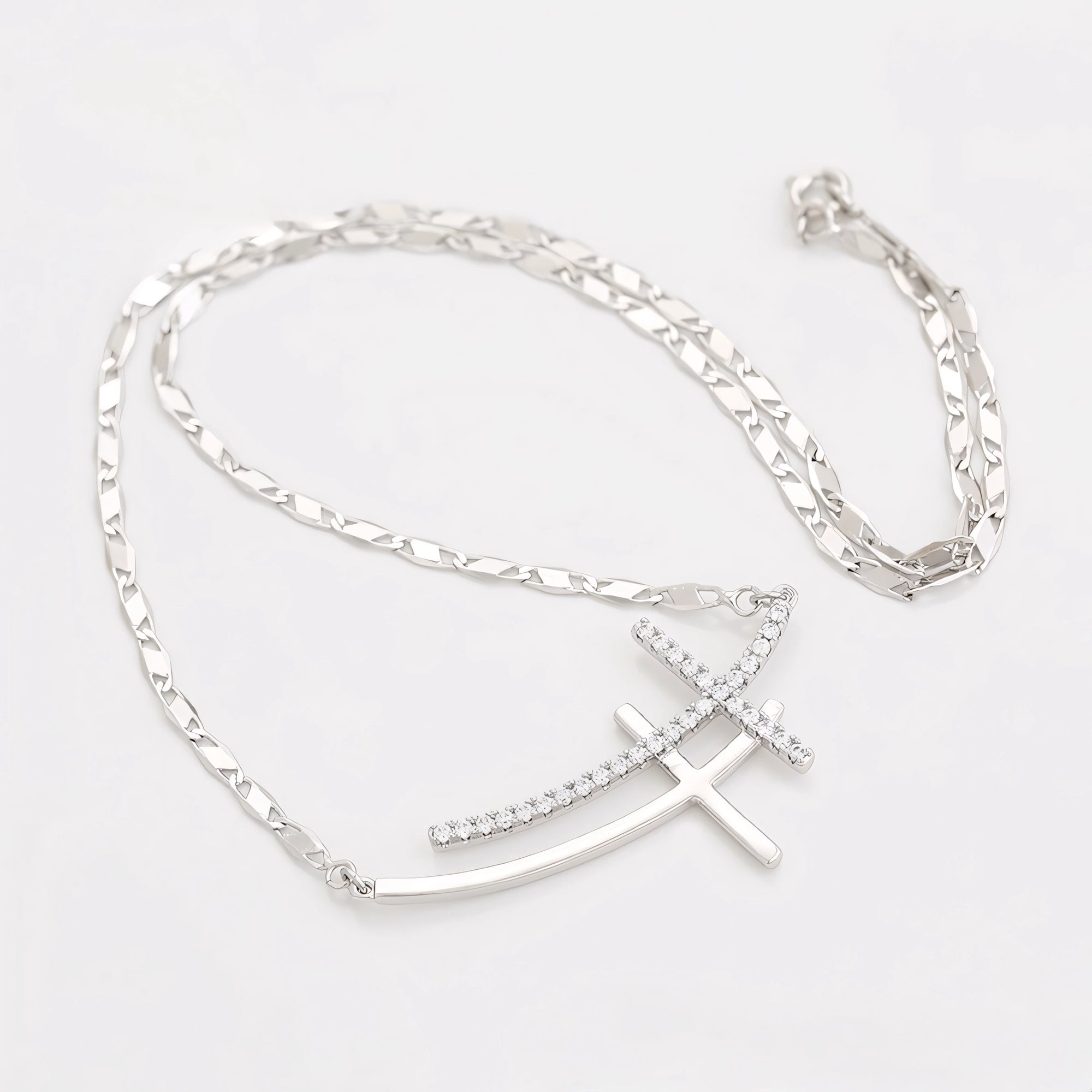 Collar Cruz Clásica Chapado En Platino