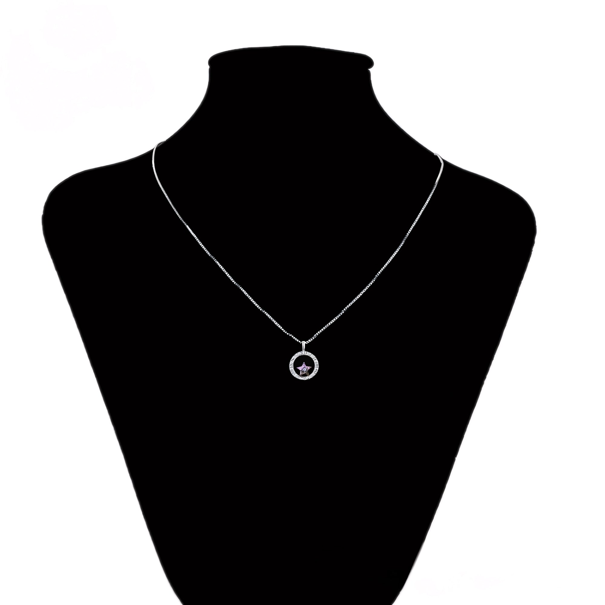 Collar Estrella Morada Con Números Romanos Chapado En Platino