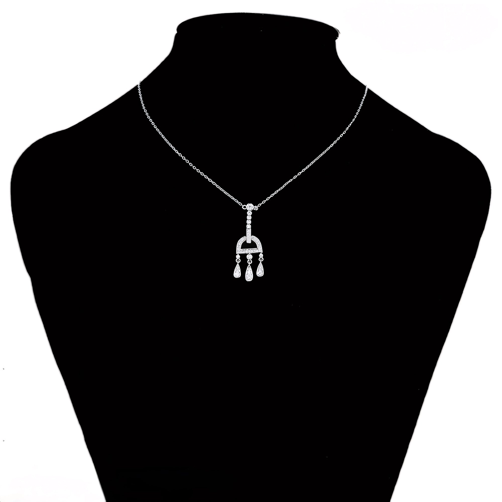 Collar Geométrico Elegante Con Zirconias Chapado En Platino