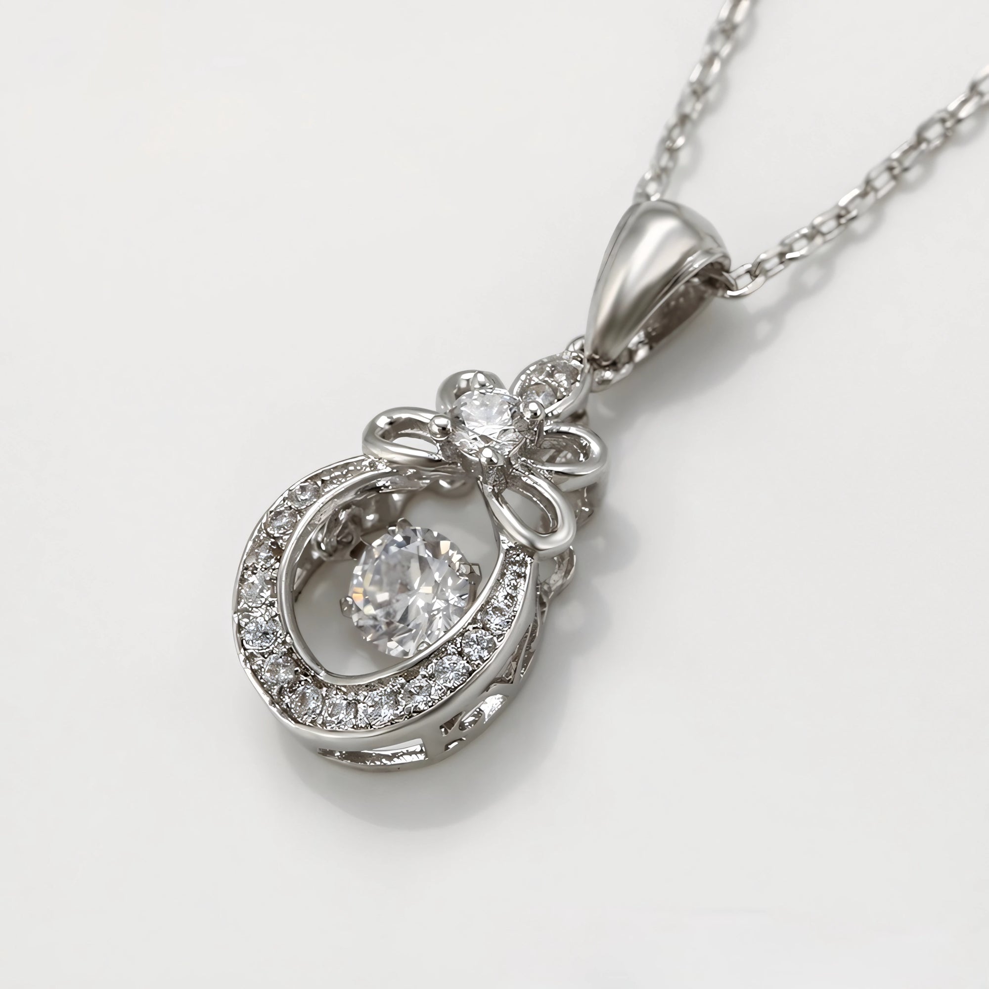 Collar Solitario Con Zirconias Chapado En Platino