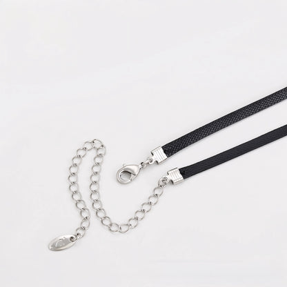 Collar Tipo Choker Con Corazón Y Zirconia