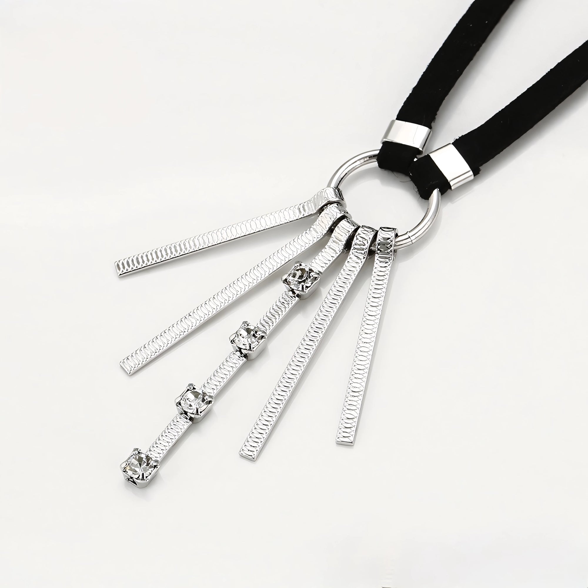 Collar Tipo Choker Con Dijes Colgantes Chapado En Platino