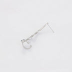 Ear Cuff Serpiente Elegante con Zirconias y Detalles Verdes Chapado en Platino