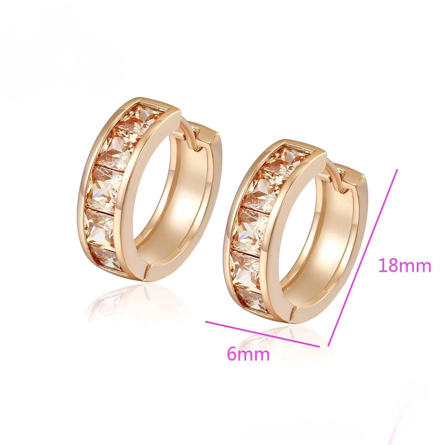 Huggie Minimalista con Zirconia Oro Laminado 18K