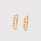 Huggie Semi Ovalada Trenzada Oro Laminado 18K