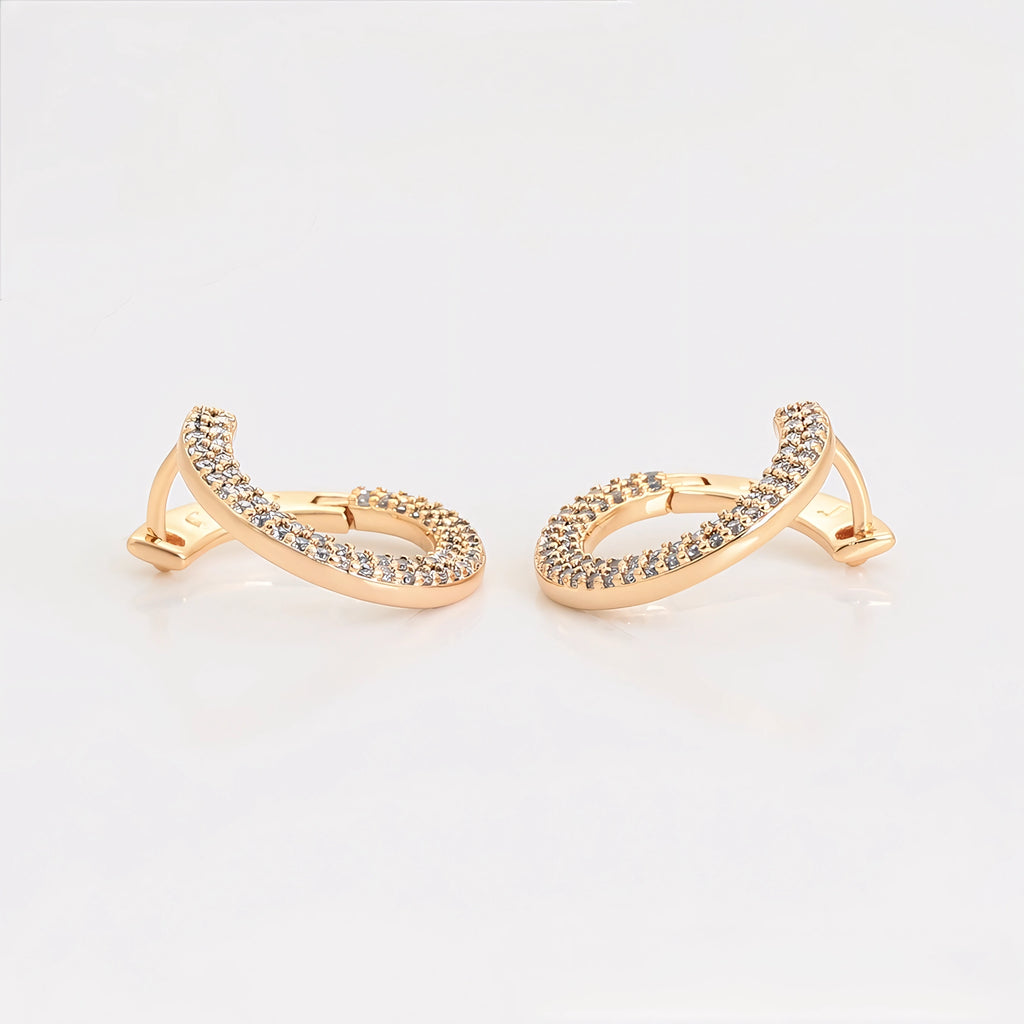 Huggie Serie de Lujo con Zirconias Oro Laminado 18K