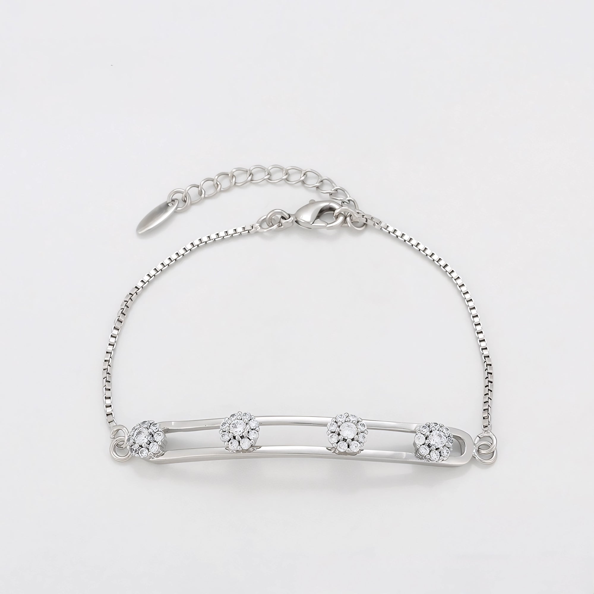 Pulsera con Zirconias Brillantes Chapada en Platino Estilo Elegante