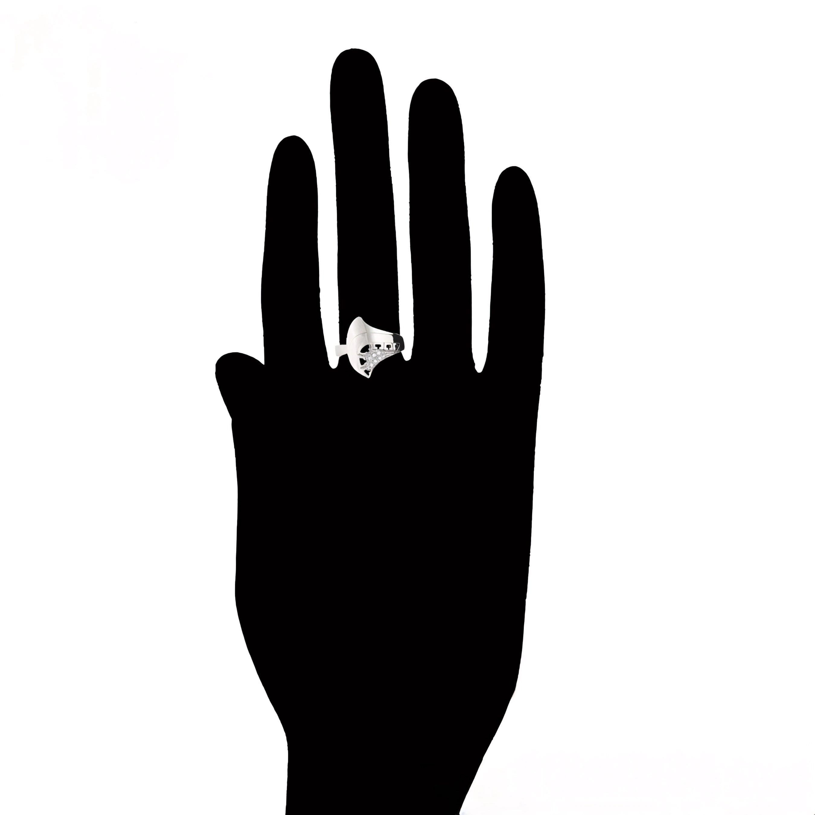 Set de Aretes y Anillo Chapado en Platino con Zirconia