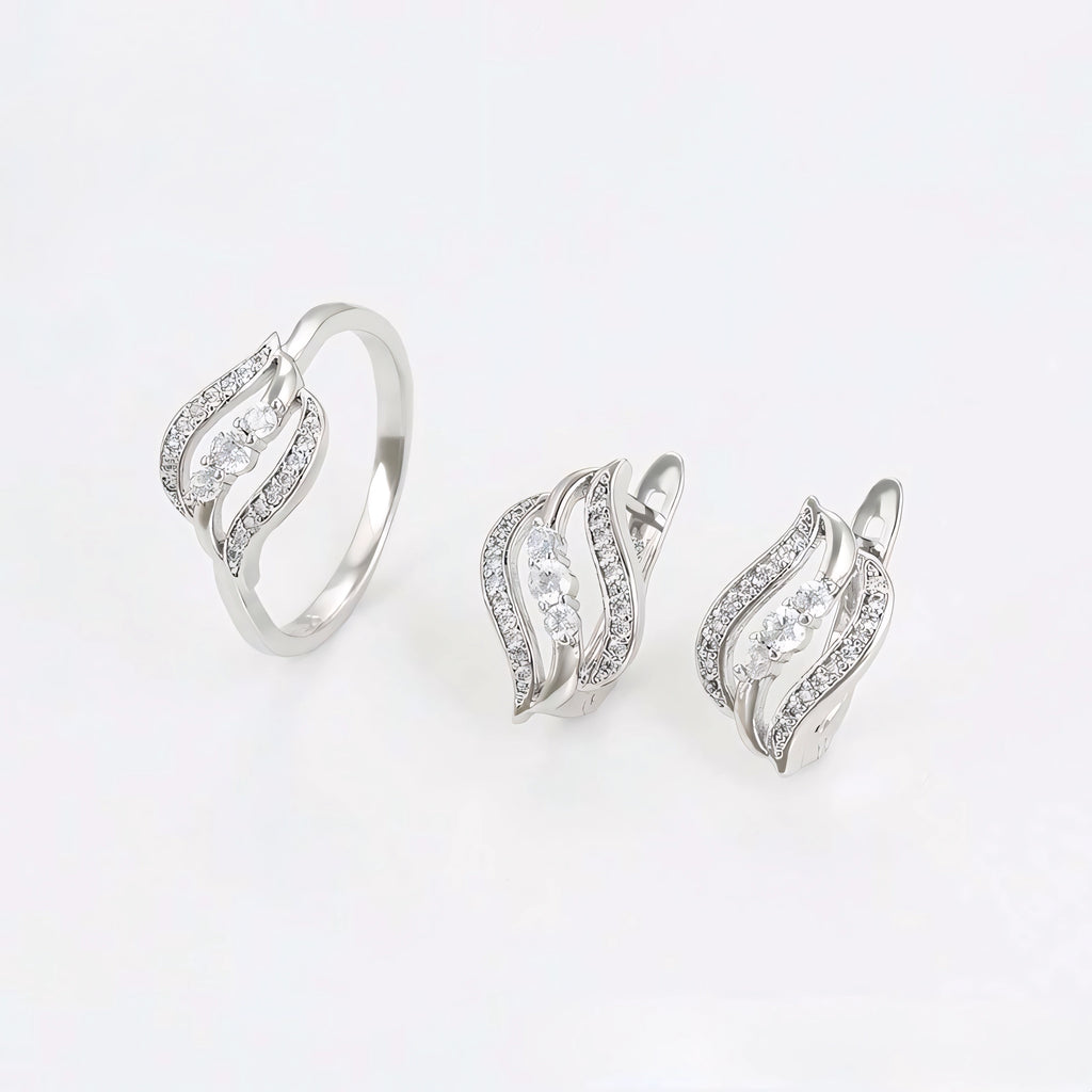Set de Aretes y Anillo Chapado en Platino Elegante y Moderno