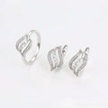 Set de Aretes y Anillo Chapado en Platino Elegante y Moderno
