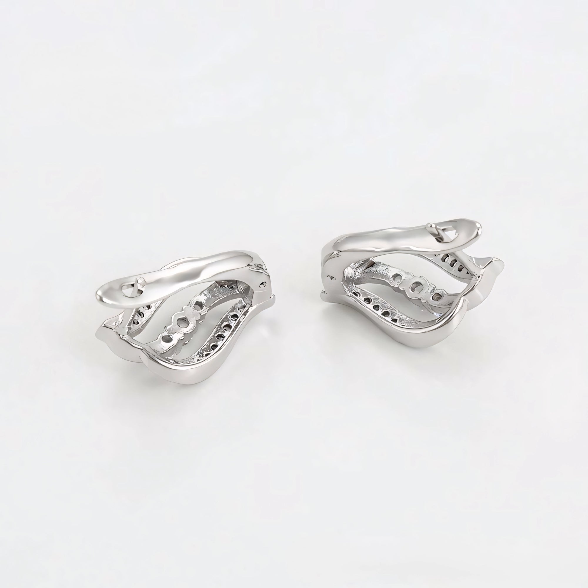 Set de Aretes y Anillo Chapado en Platino Elegante y Moderno