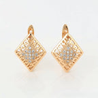 Set de Aretes y Anillo en Oro Laminado 18K Elegante