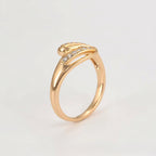 Set de Aretes y Anillo en Oro Laminado 18K Uso Diario
